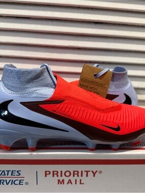 New Nike Phantom 6 High Pro FG Soccer Cleats Scary Good Mens Size 8.5 HQ2311-400